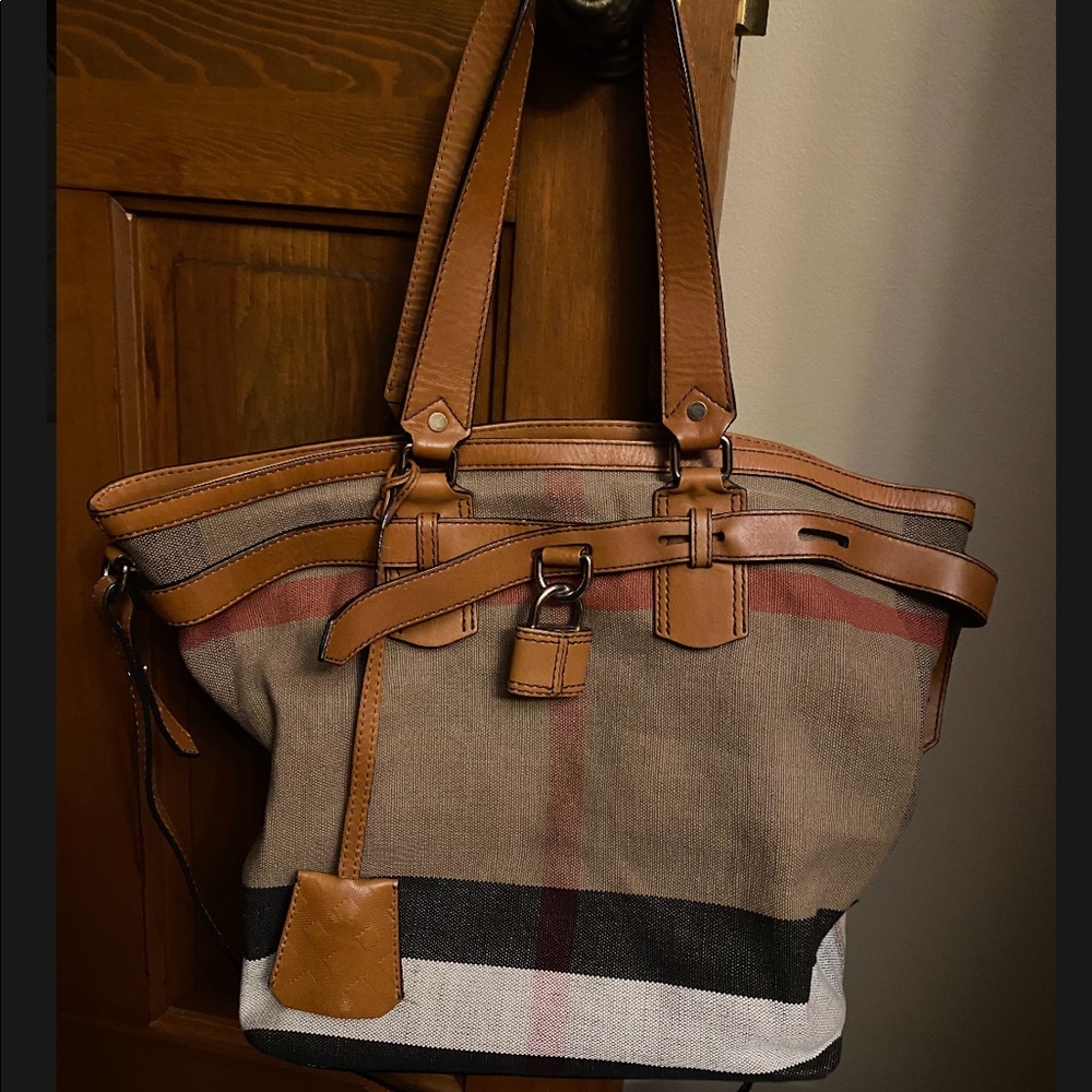 Burberry handbag